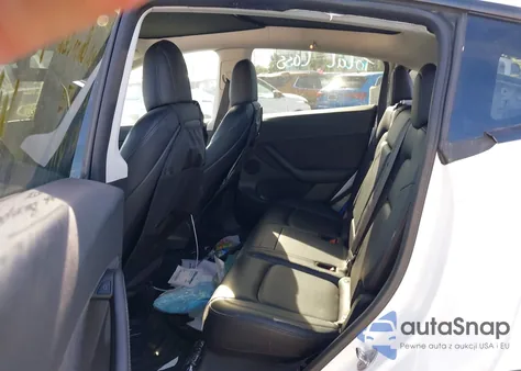 2021 Tesla Model Y Long Range Dual Motor All-Wheel Drive from USA, damaged, VIN 5YJYGDEE2MF306389